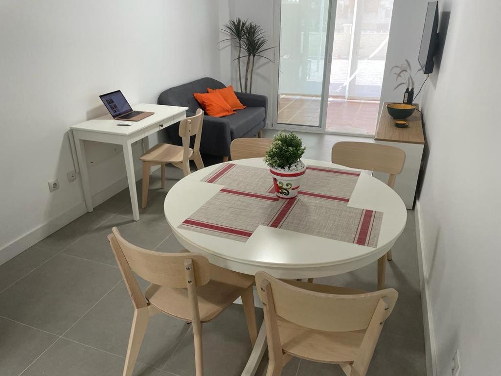 Apartament Encantador Piso Con Terraza Y Piscina Benalmádena Zewnętrze zdjęcie