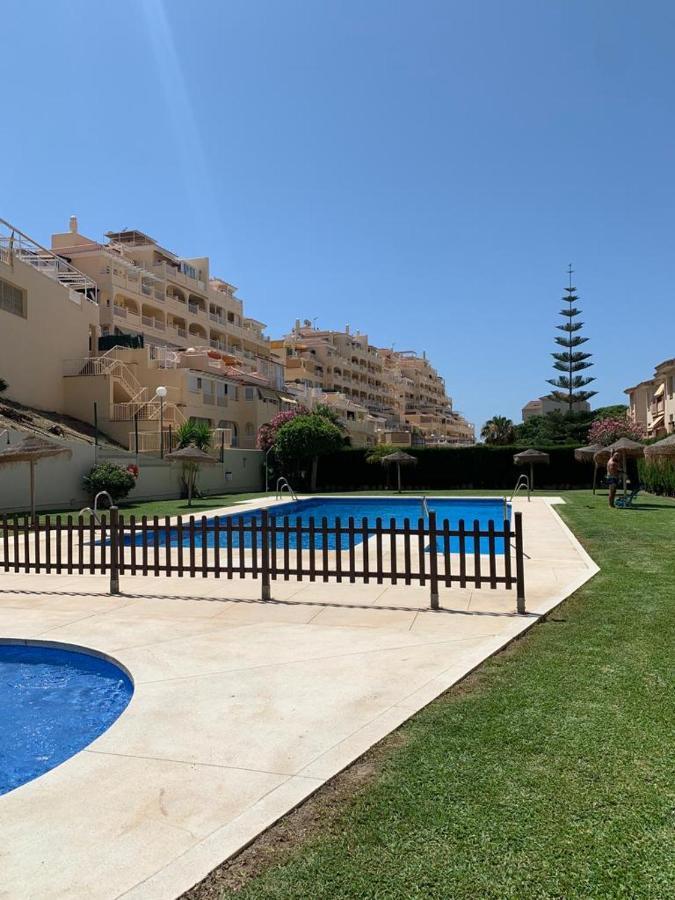Apartament Encantador Piso Con Terraza Y Piscina Benalmádena Zewnętrze zdjęcie