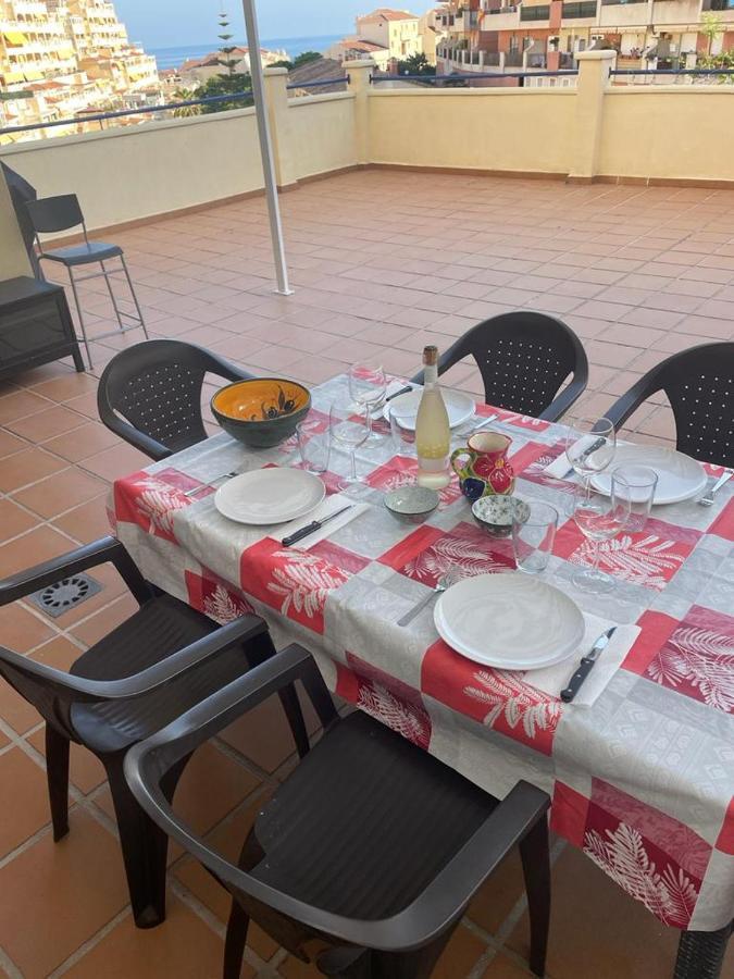 Apartament Encantador Piso Con Terraza Y Piscina Benalmádena Zewnętrze zdjęcie