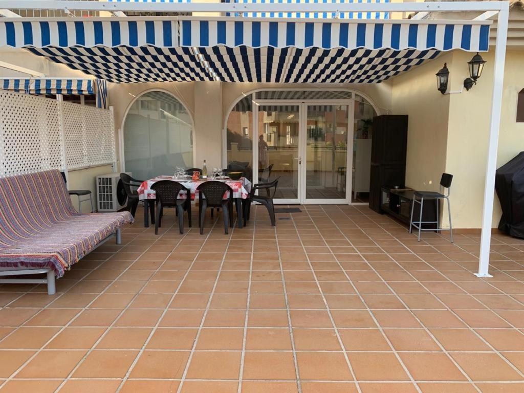 Apartament Encantador Piso Con Terraza Y Piscina Benalmádena Zewnętrze zdjęcie