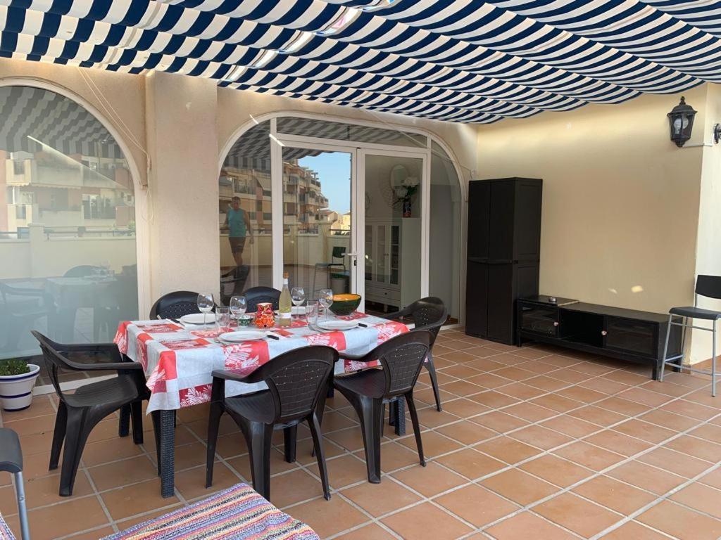 Apartament Encantador Piso Con Terraza Y Piscina Benalmádena Zewnętrze zdjęcie
